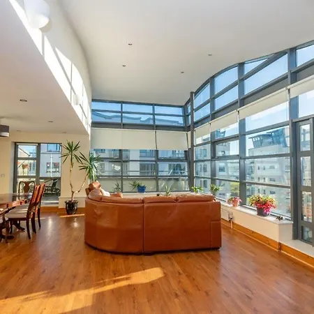 Panoramic Two-Bedroom Penthouse Cork Extérieur photo